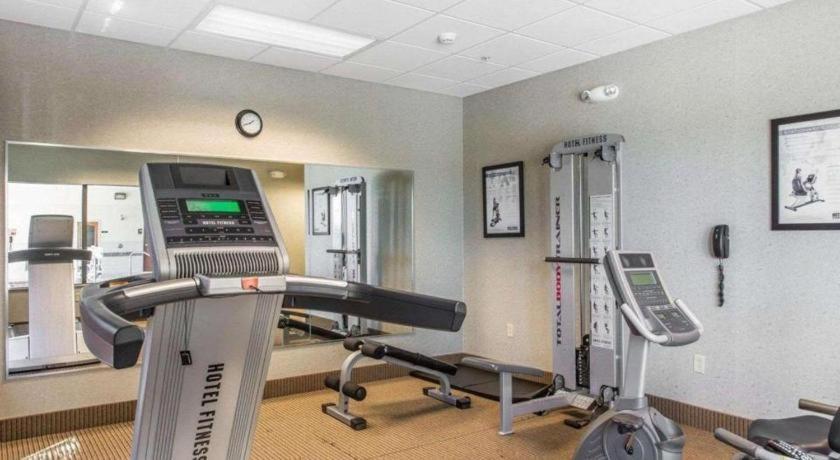 Comfort Inn & Suites Madisonville Esterno foto